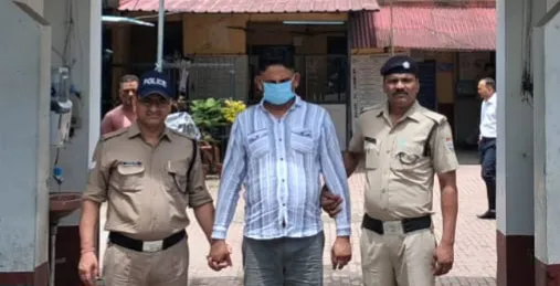 खुशहालपुर: गोकशी के मामले में वांछित आरोपी गिरफ्तार ।